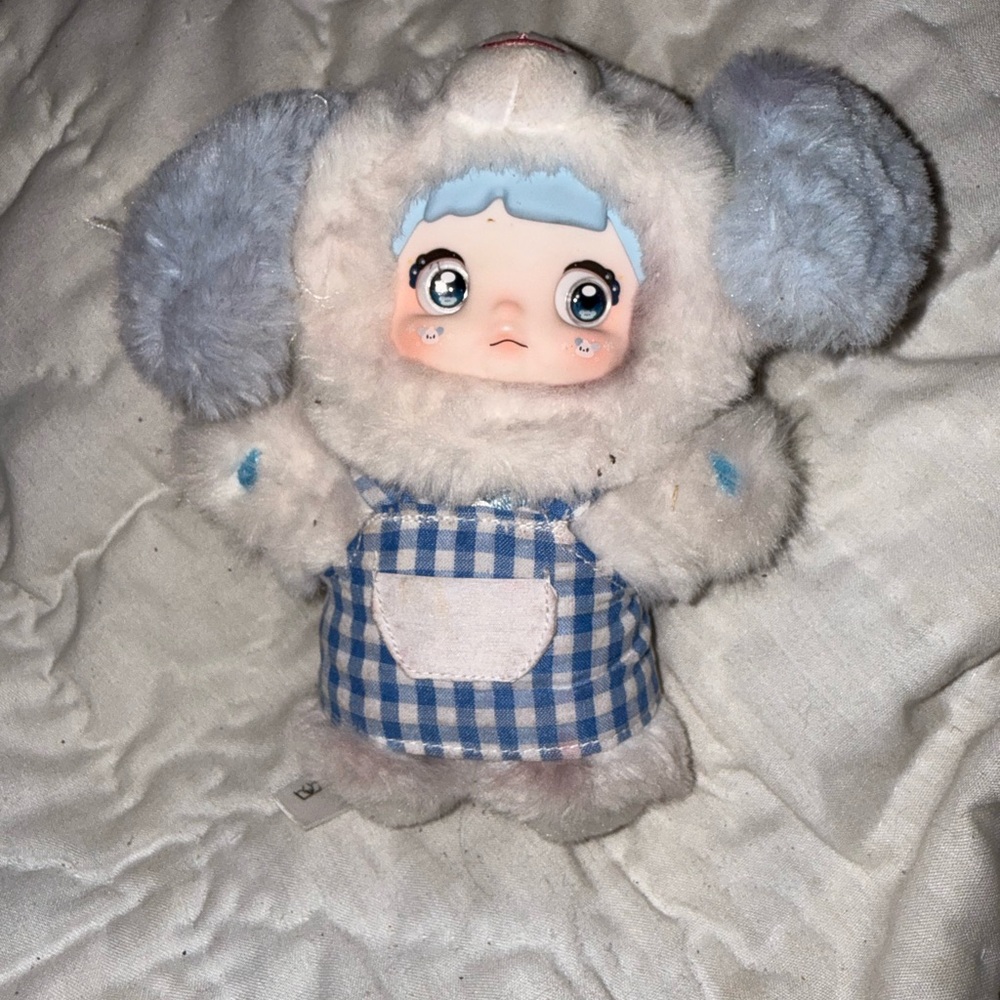 Blue nommi puppy